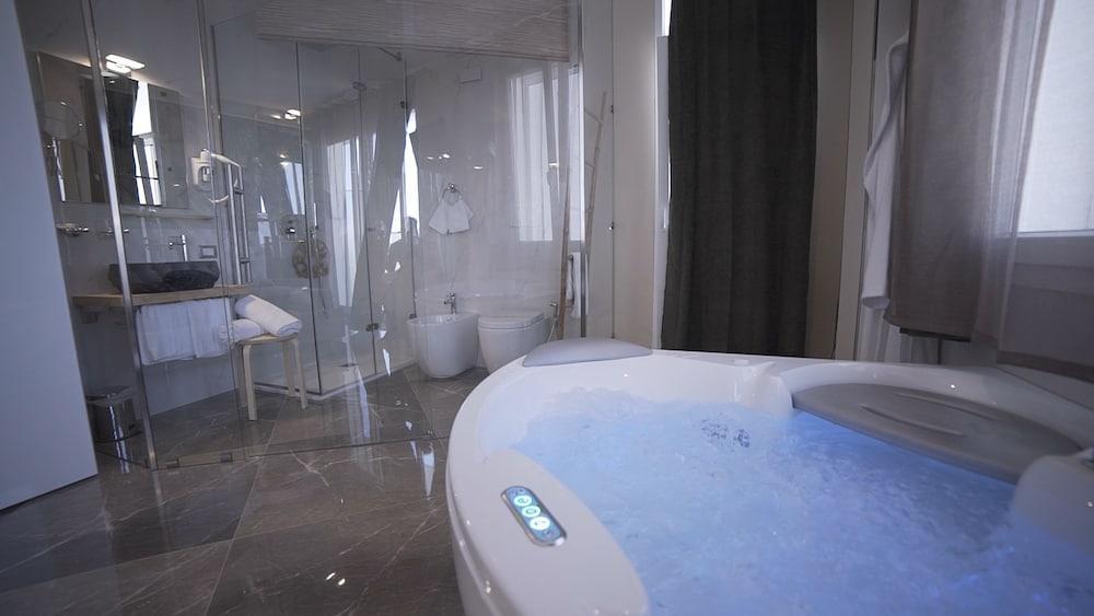 Hotel Royal - Beauty & Spa Porto Cesareo Exterior photo
